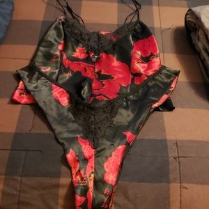Sexy chemise set